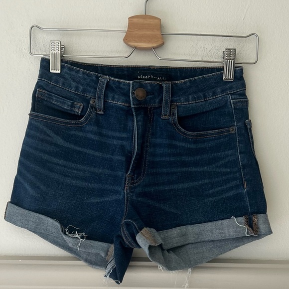 Aeropostale 2 High Rise Midi Dark Blue Jean Cuffed Shorts - Picture 1 of 5